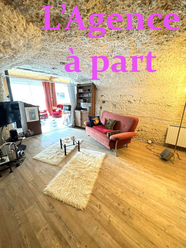 Maison à MONTLOUIS-SUR-LOIRE