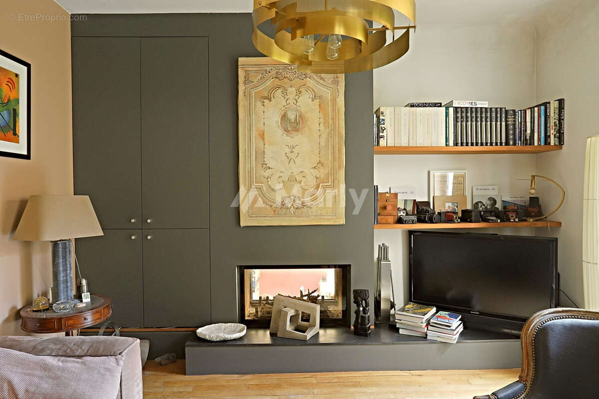 Maison à COURBEVOIE