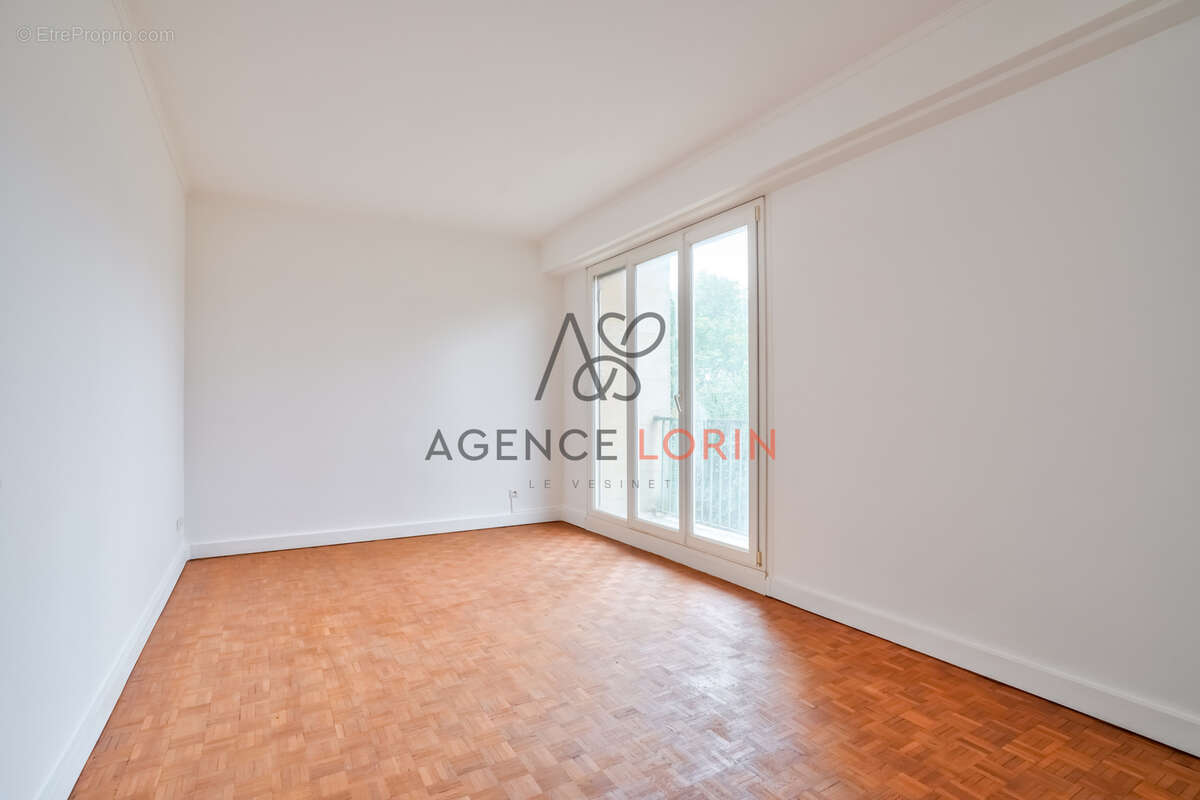 Appartement à LE VESINET