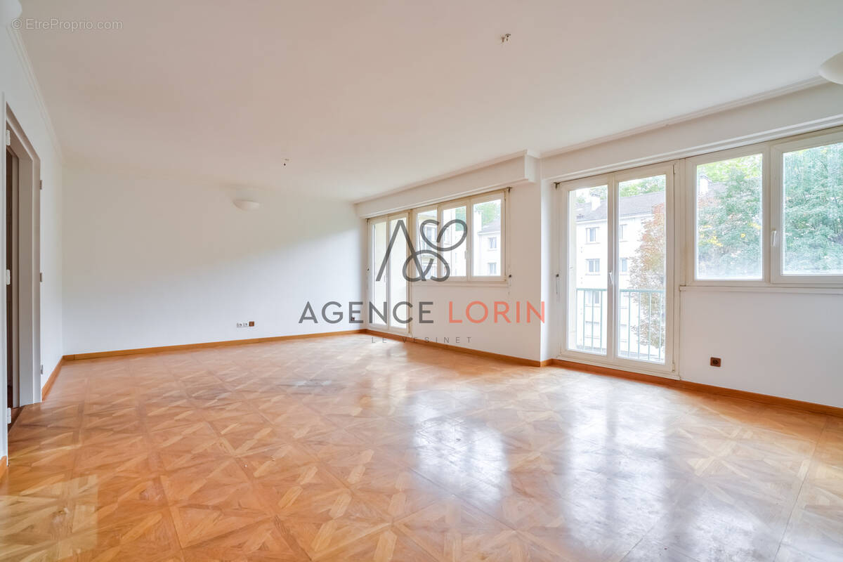 Appartement à LE VESINET