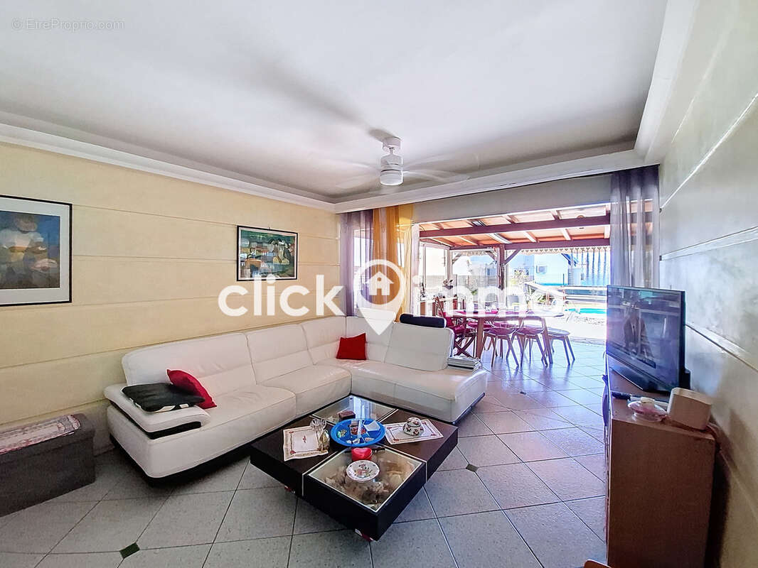 Appartement à LE GOSIER