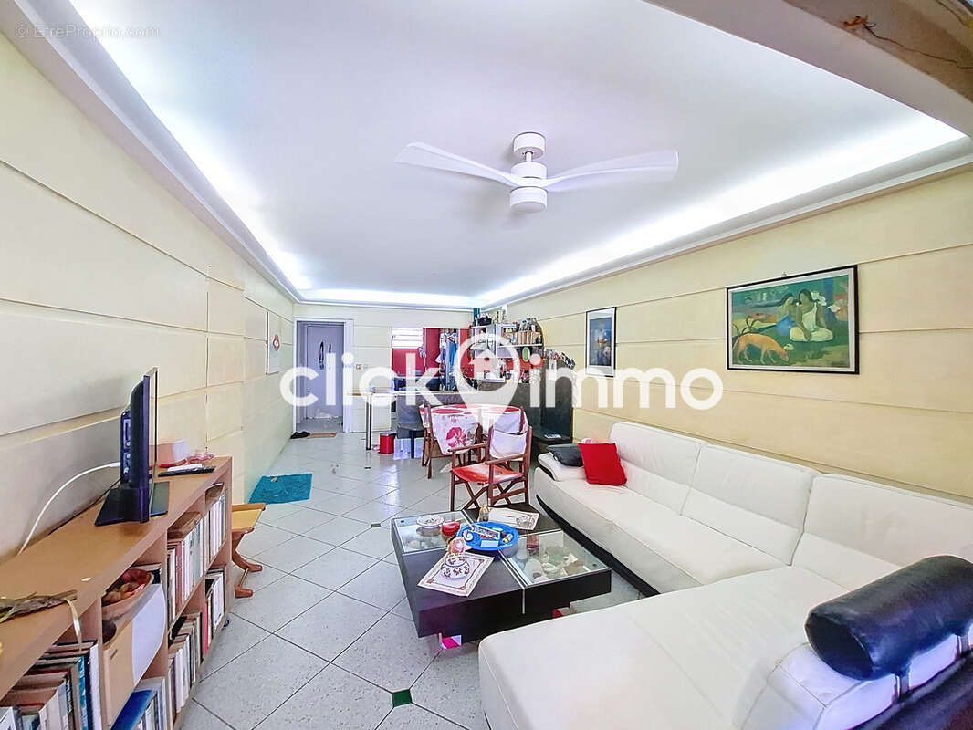 Appartement à LE GOSIER