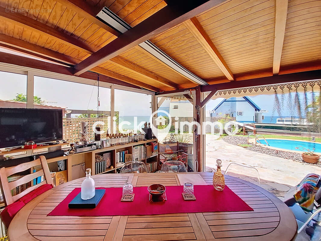 Appartement à LE GOSIER