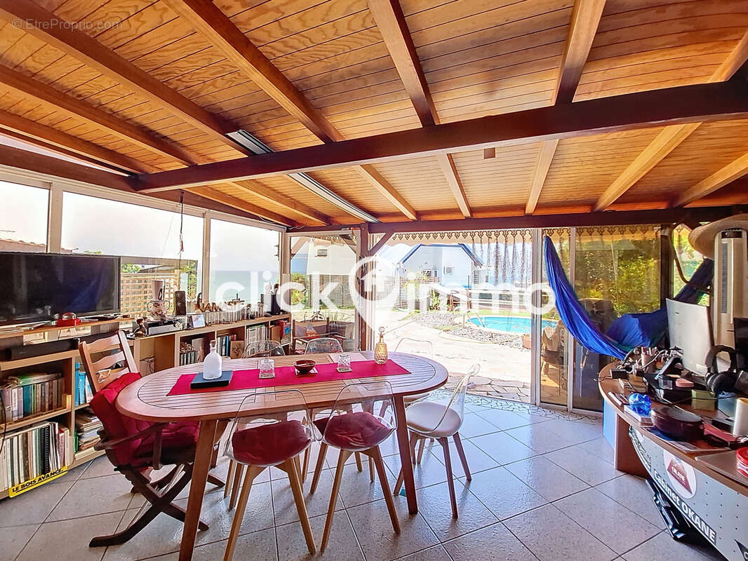 Appartement à LE GOSIER