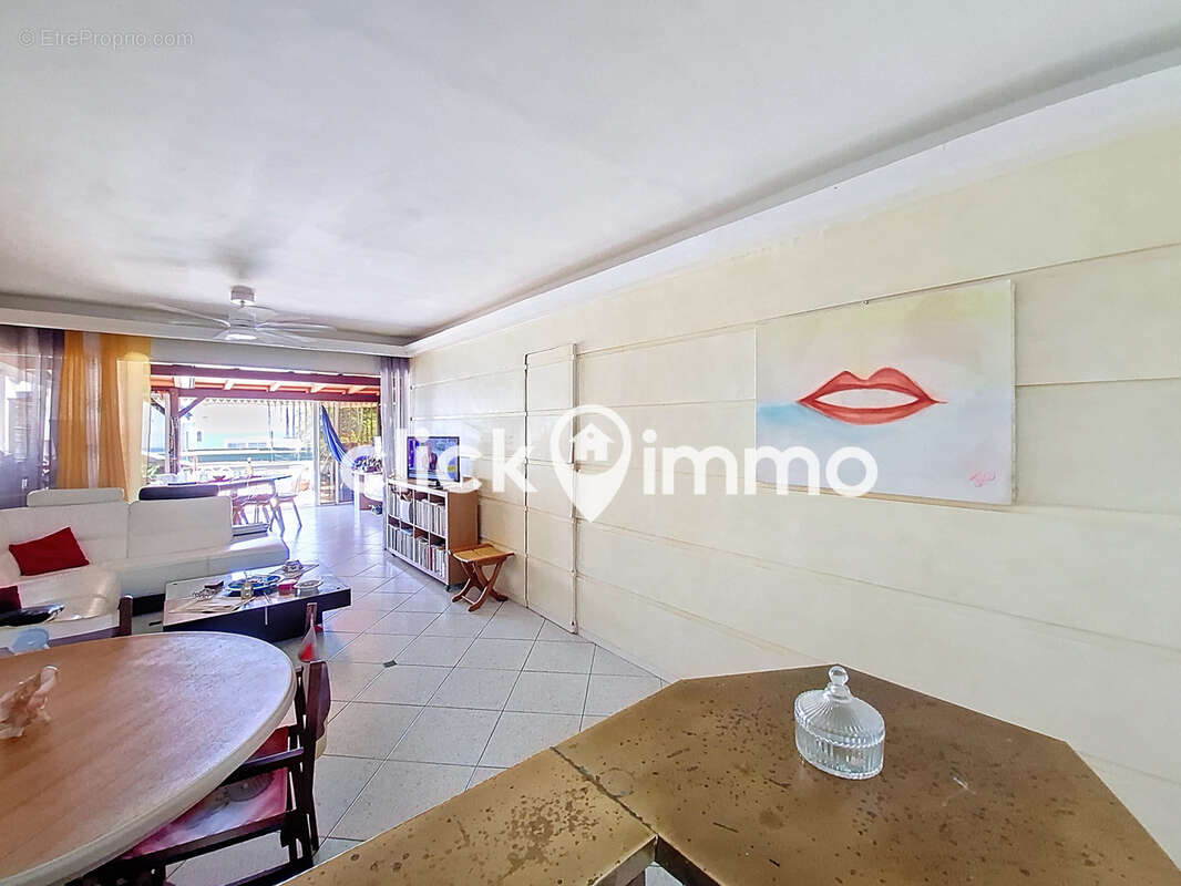 Appartement à LE GOSIER