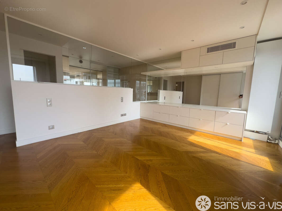 Appartement à PUTEAUX