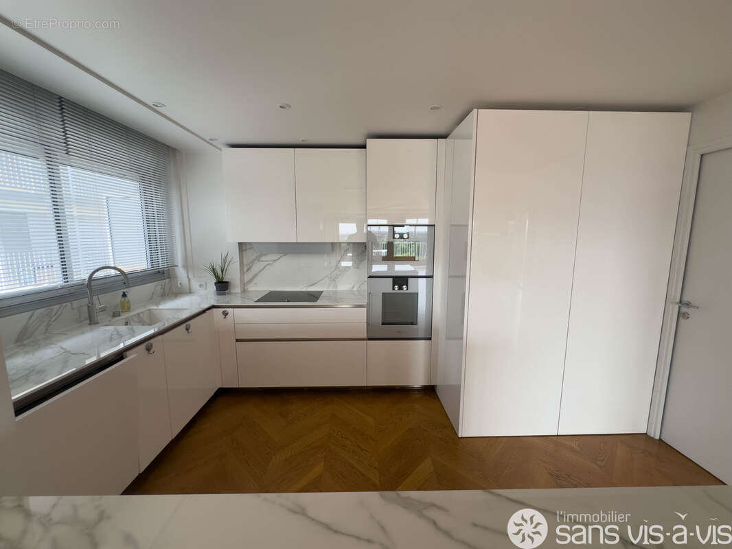 Appartement à PUTEAUX