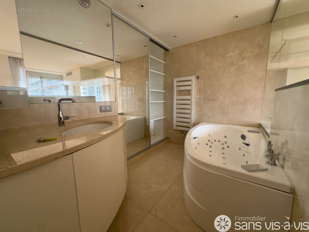 Appartement à PUTEAUX