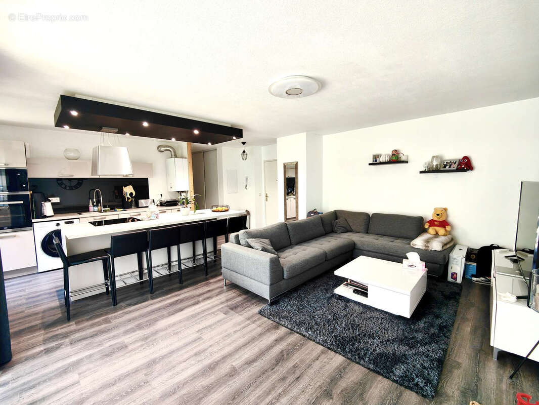 Appartement à TASSIN-LA-DEMI-LUNE