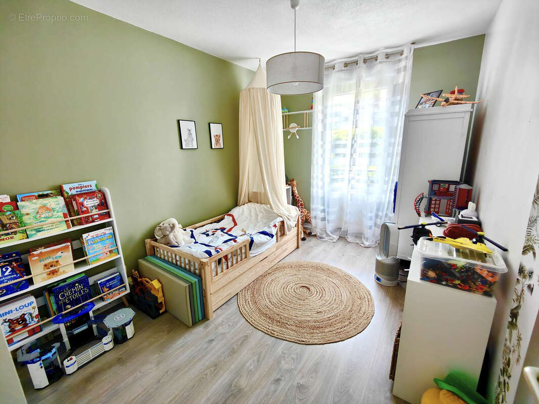 Appartement à TASSIN-LA-DEMI-LUNE