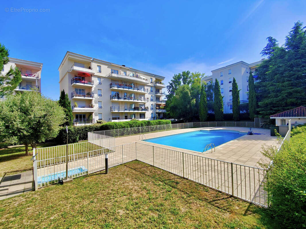 Appartement à TASSIN-LA-DEMI-LUNE