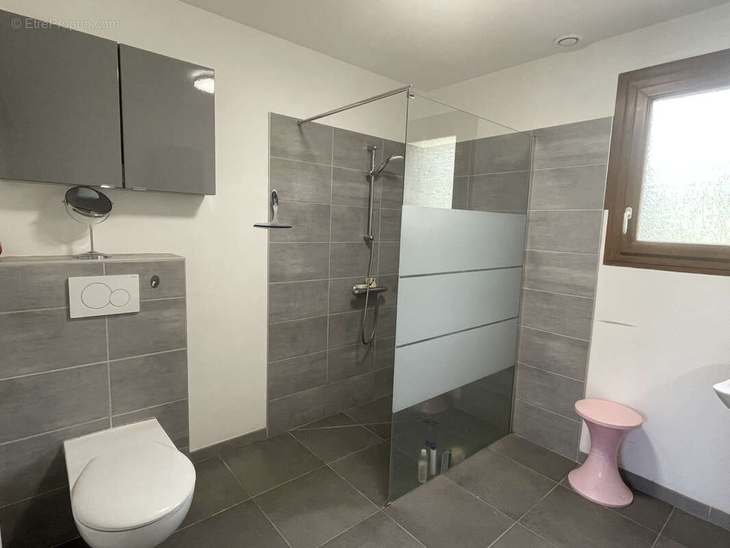 Maison à SAINT-ARNOULT-DES-BOIS