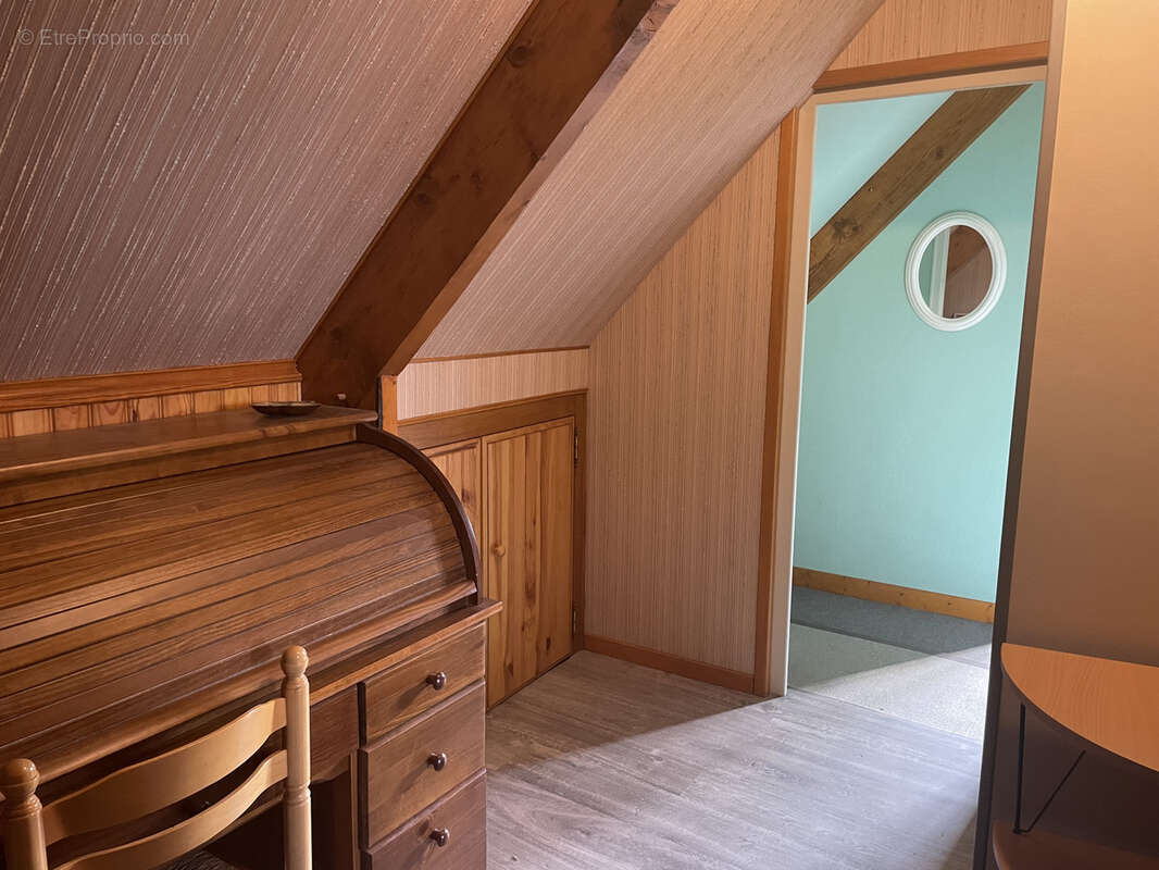 Maison à SAINT-ARNOULT-DES-BOIS