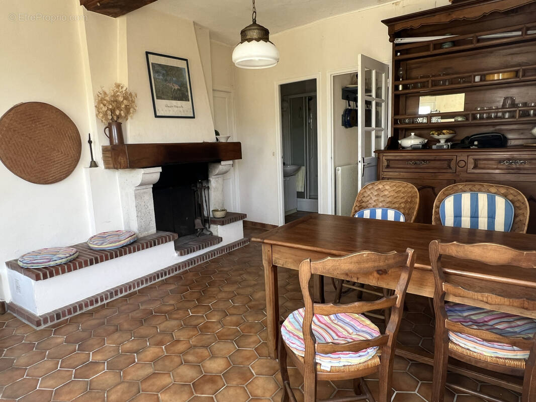 Maison à SAINT-GERMAIN-LE-GAILLARD