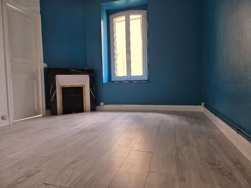 Appartement à LAGNY-SUR-MARNE