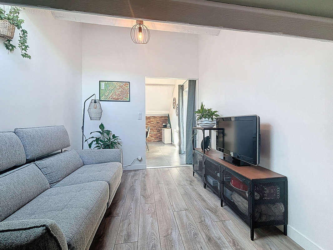 Appartement à AIX-LES-BAINS