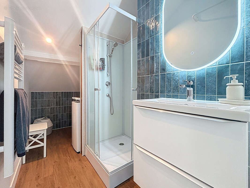 Appartement à AIX-LES-BAINS