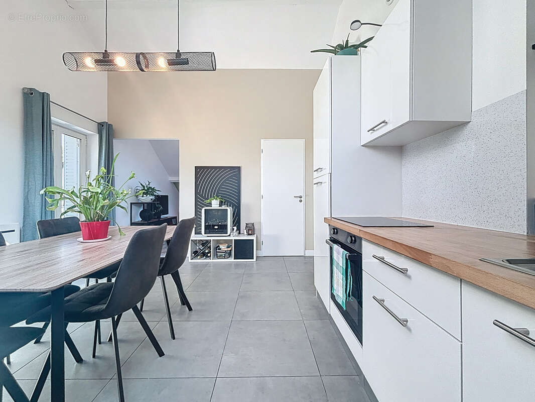 Appartement à AIX-LES-BAINS