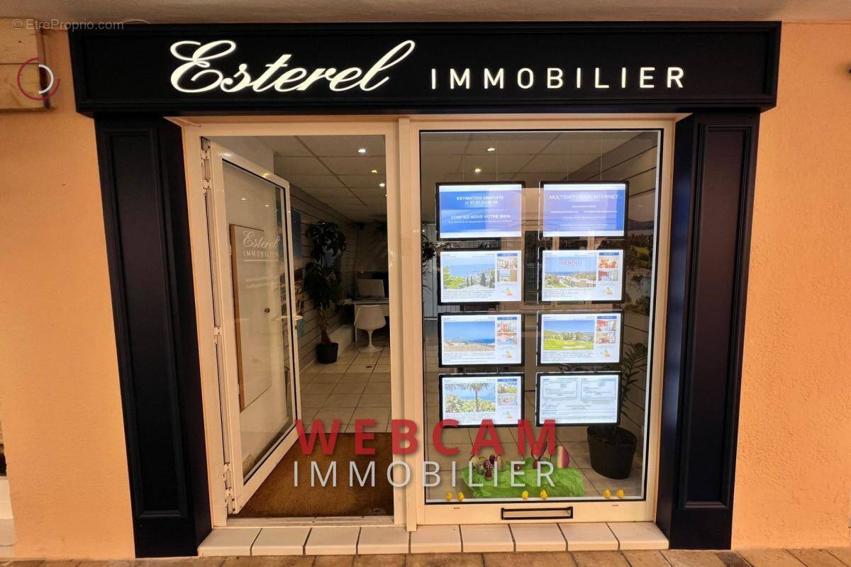 Commerce à LA SEYNE-SUR-MER