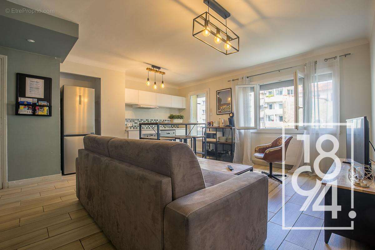 Appartement à MARSEILLE-7E