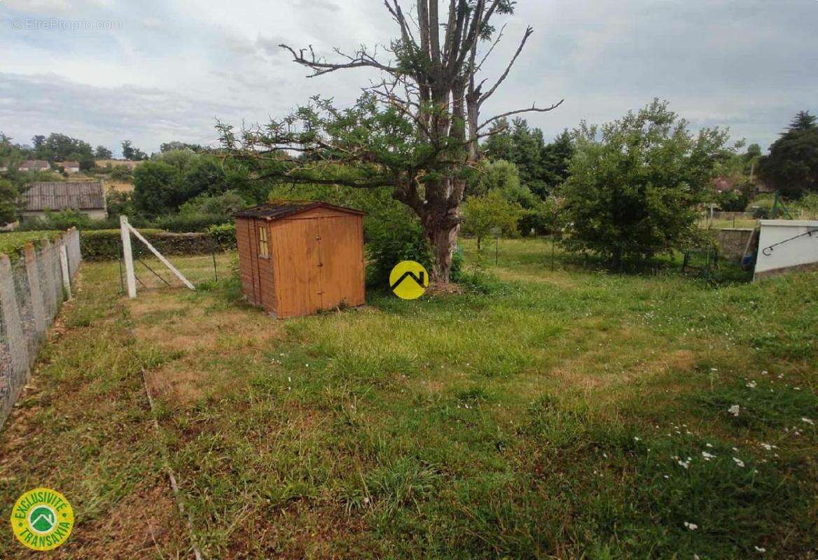 Maison à NOYANT-D&#039;ALLIER