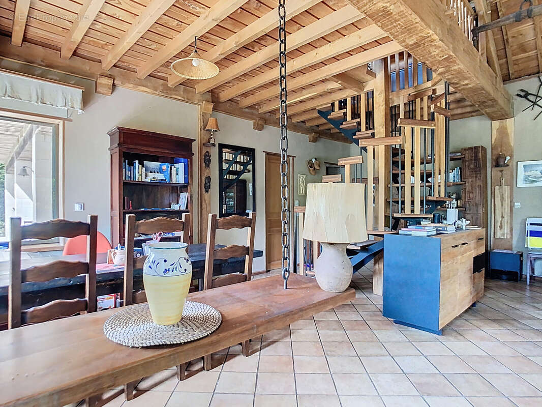 Maison à VARENGUEBEC