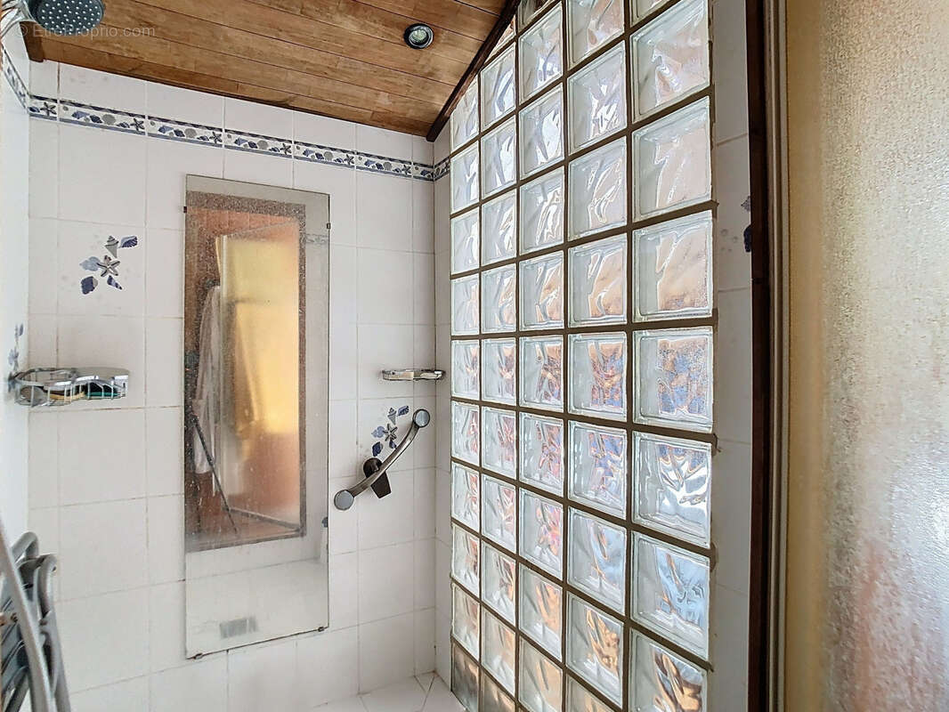 Maison à VARENGUEBEC