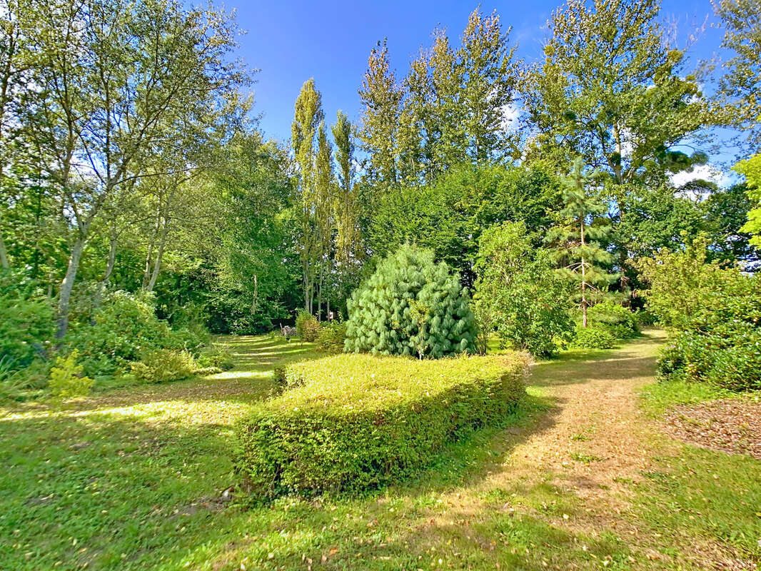 Maison à VARENGUEBEC