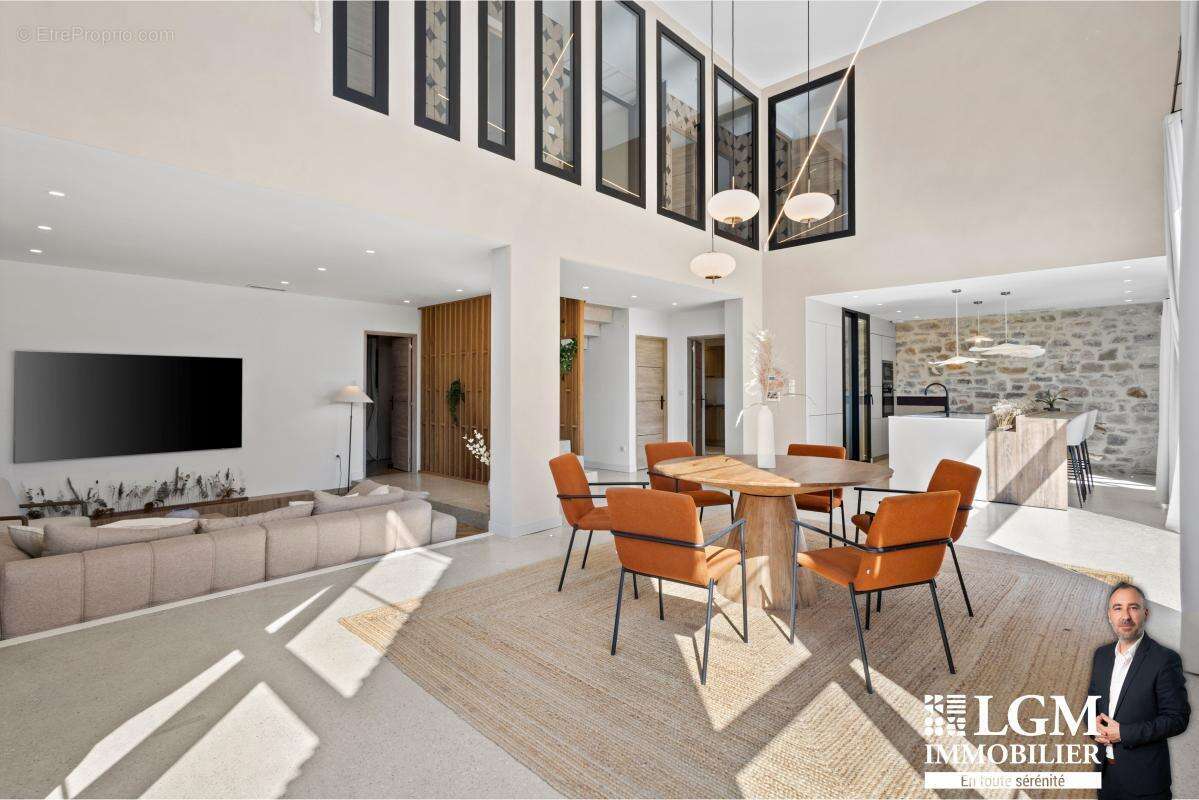 Maison à SAINT-LAURENT-D&#039;AIGOUZE