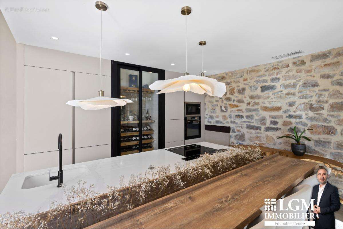 Maison à SAINT-LAURENT-D&#039;AIGOUZE