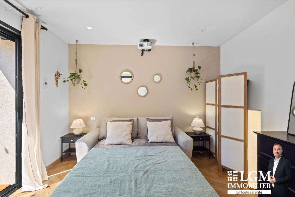 Maison à SAINT-LAURENT-D&#039;AIGOUZE