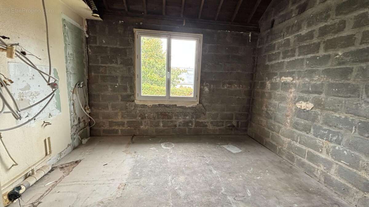 Maison à LE POULIGUEN