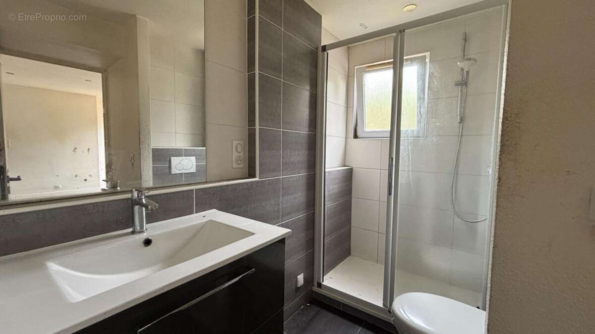 Maison à LE POULIGUEN