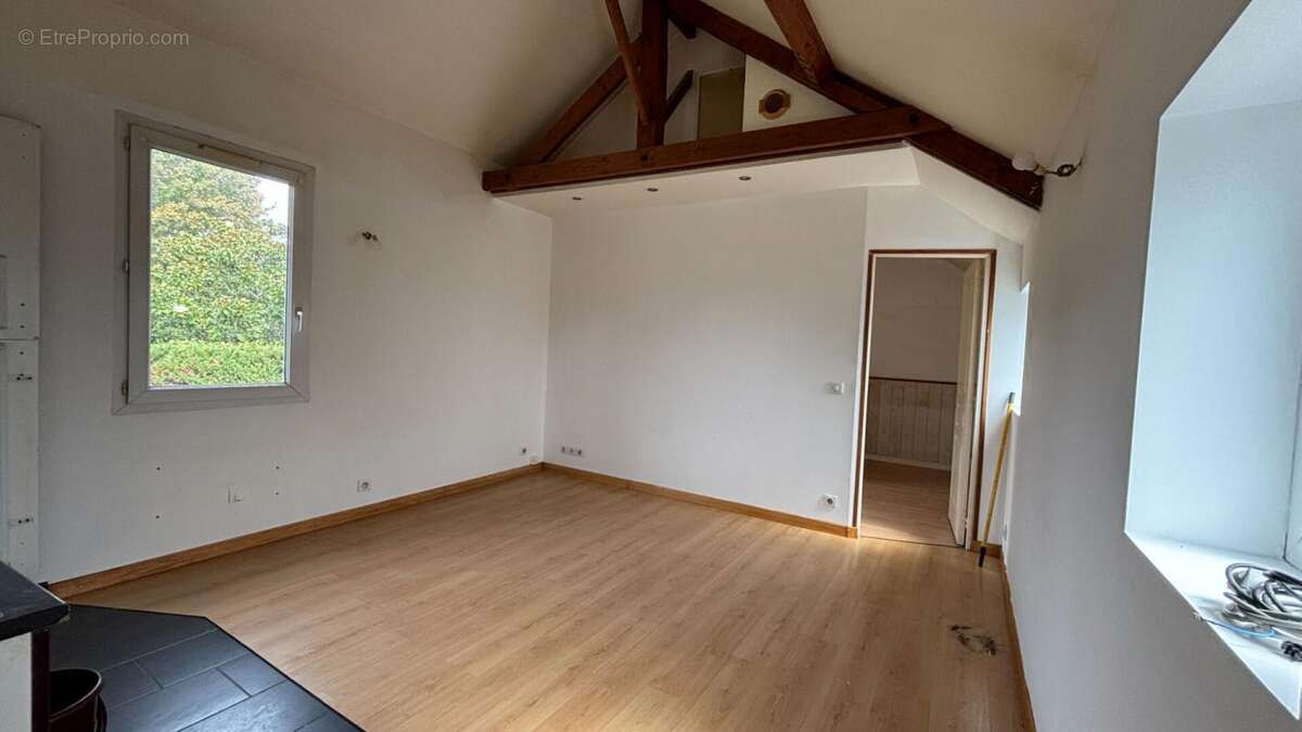 Maison à LE POULIGUEN