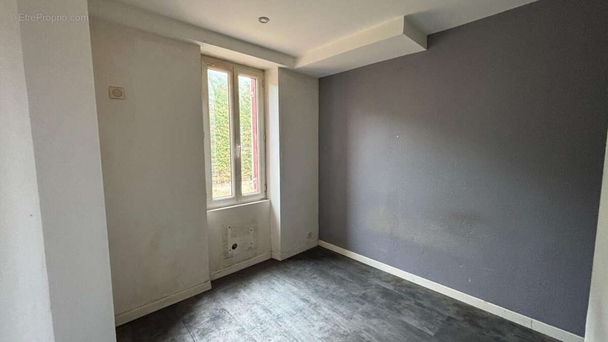 Maison à LE POULIGUEN