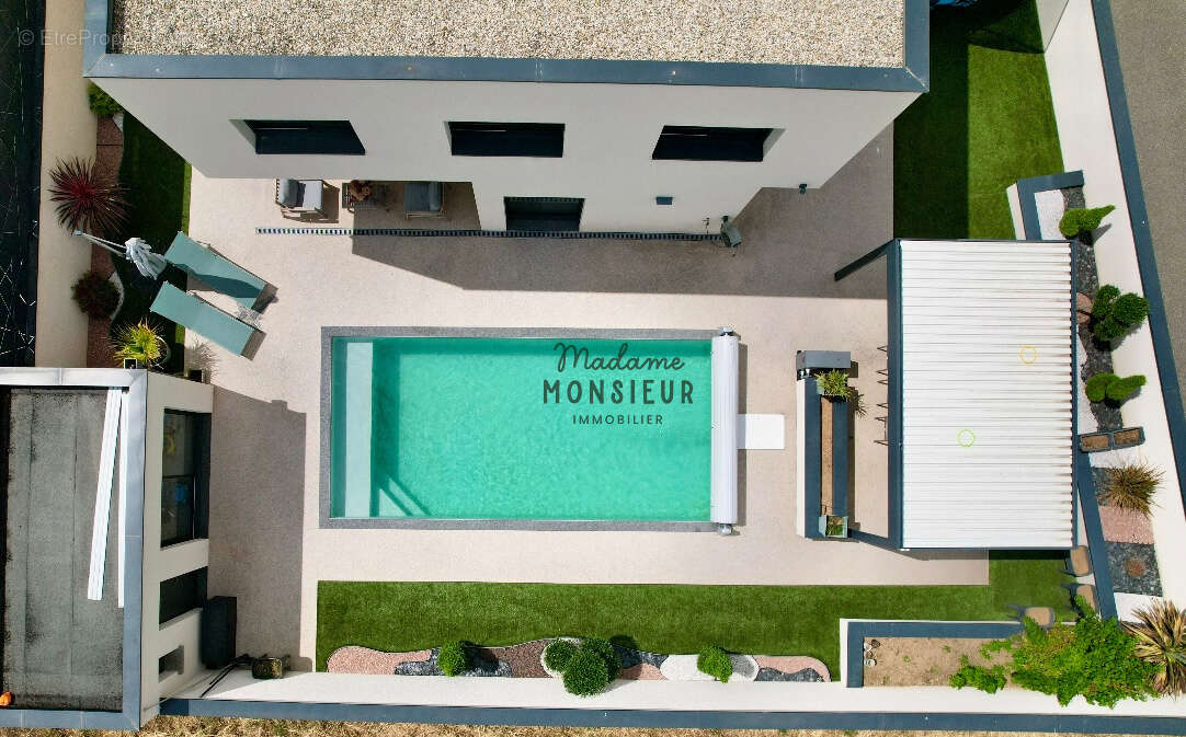 Maison à LA VERPILLIERE