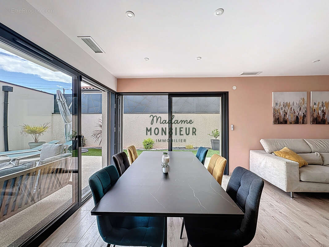 Maison à LA VERPILLIERE