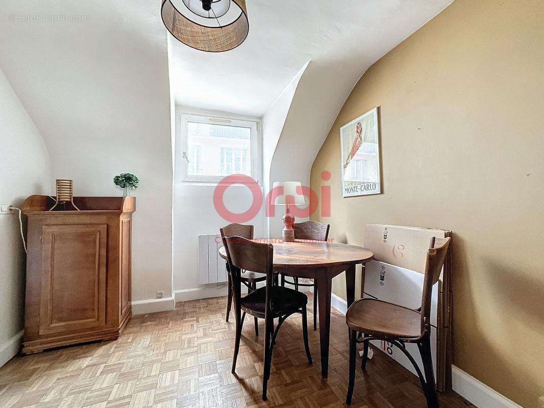 Appartement à PARIS-5E