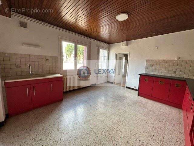 Maison à COULMIER-LE-SEC