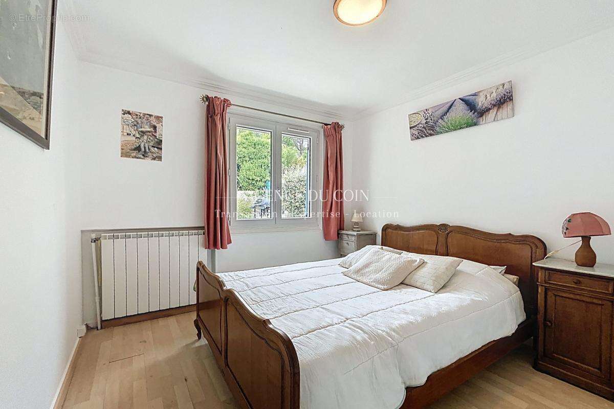 Maison à TRANS-EN-PROVENCE