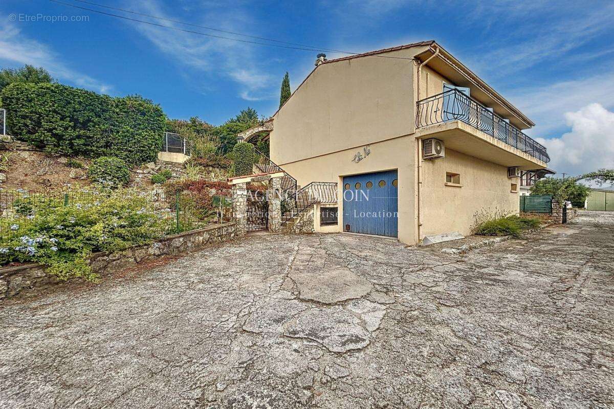 Maison à TRANS-EN-PROVENCE