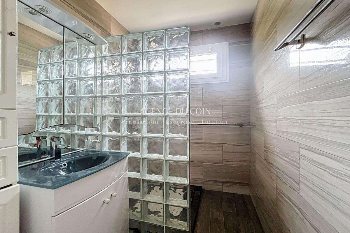 Maison à TRANS-EN-PROVENCE