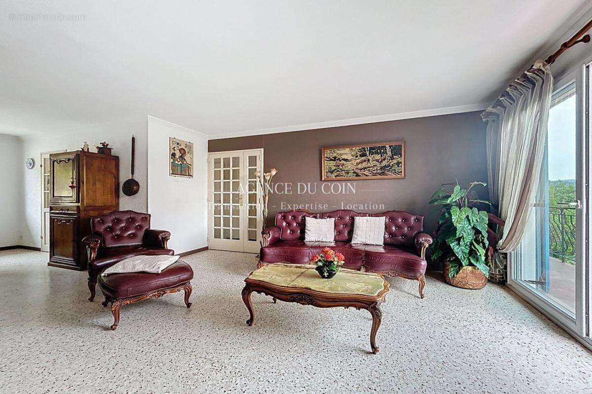 Maison à TRANS-EN-PROVENCE