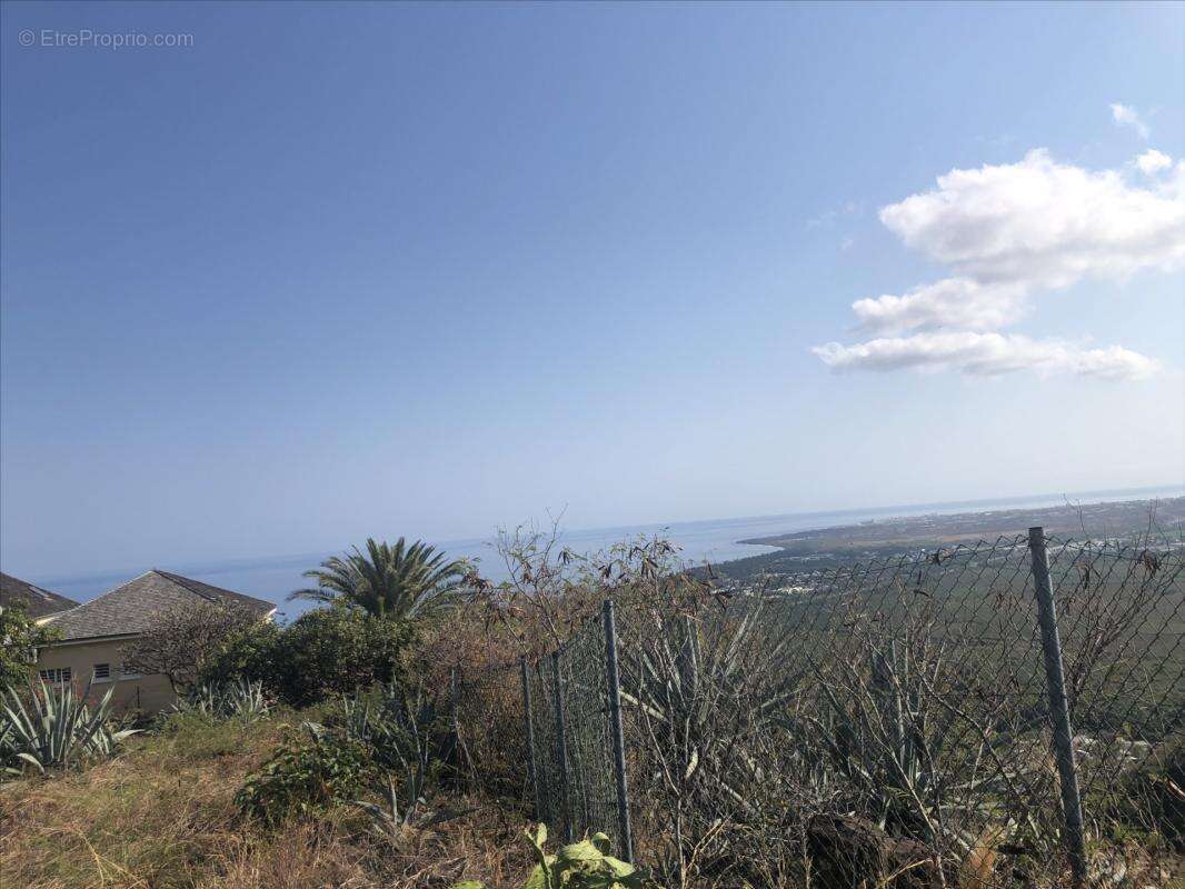 Terrain à SAINT-PAUL