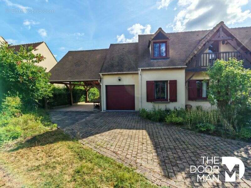 Maison à RAMBOUILLET