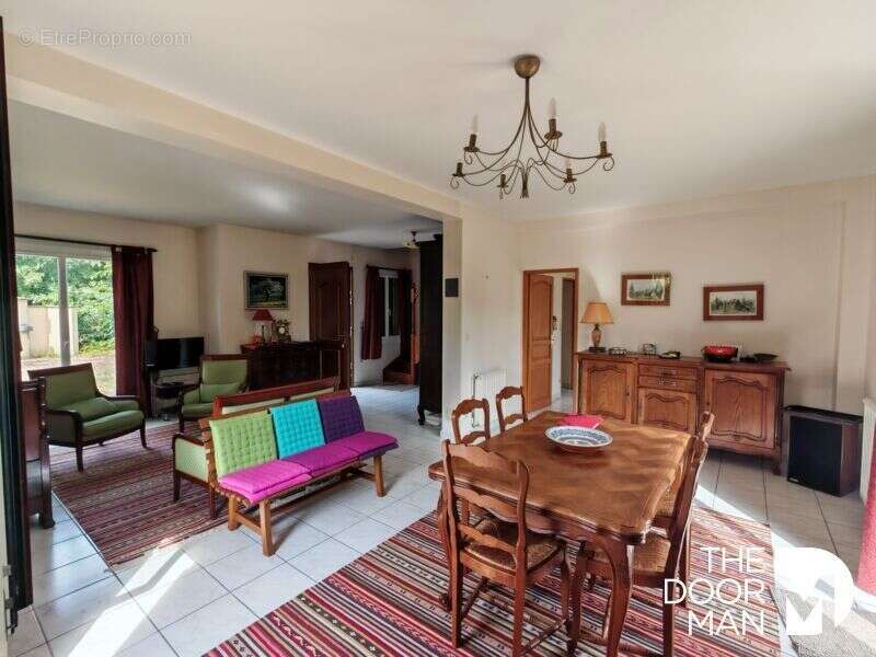 Maison à RAMBOUILLET