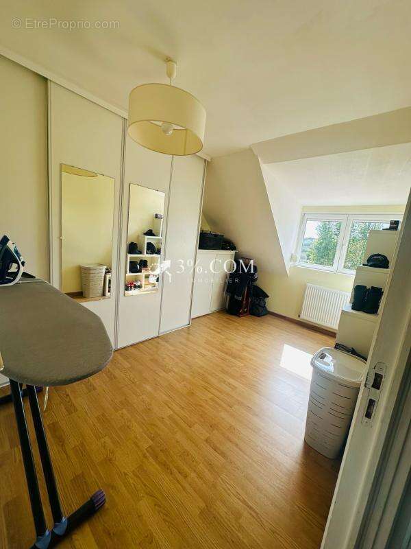 Maison à SAINT-MARTIN-BOULOGNE