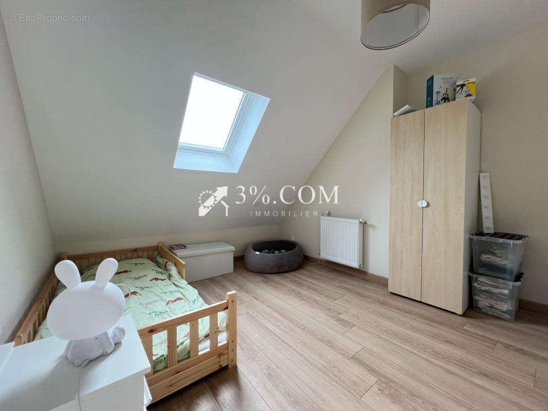 Maison à SAINT-MARTIN-BOULOGNE