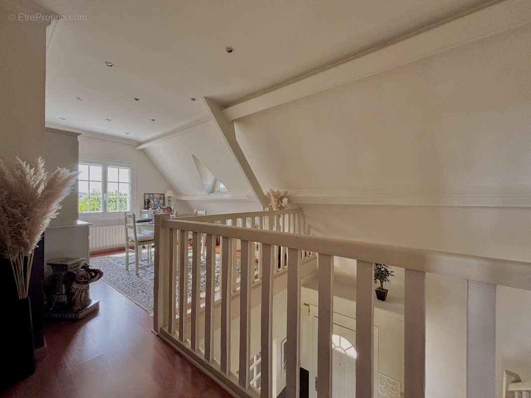 Maison à FONTAINE-ETOUPEFOUR