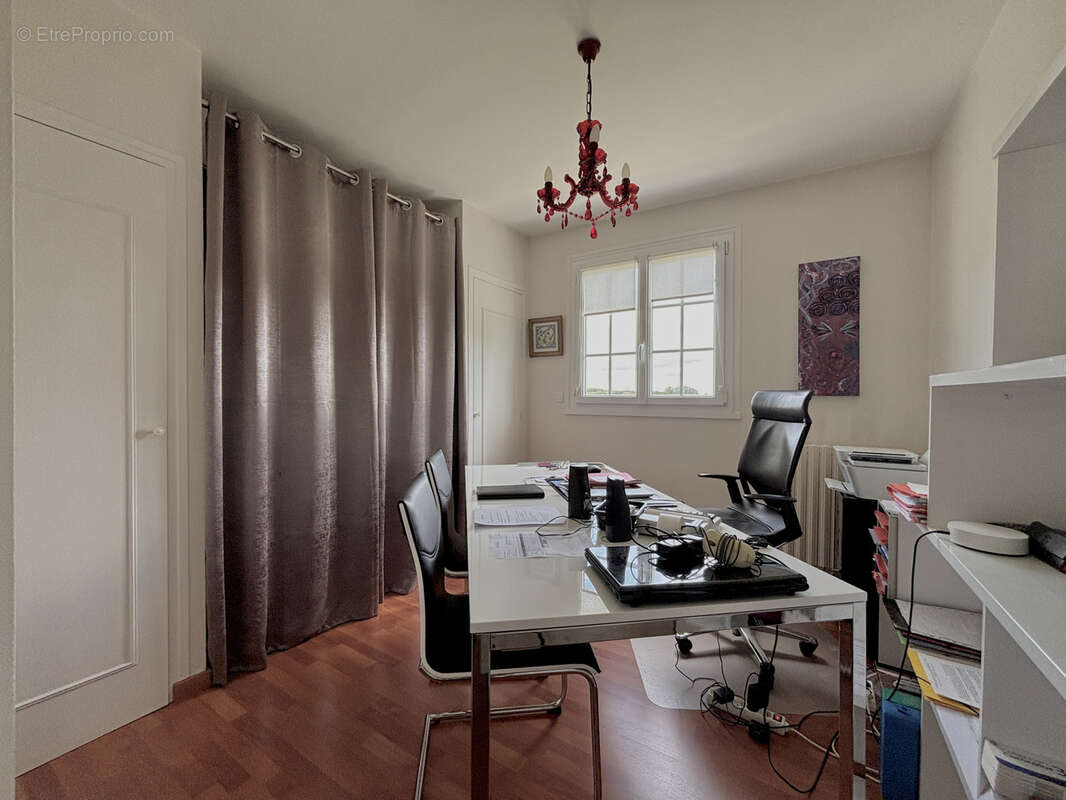 Maison à FONTAINE-ETOUPEFOUR